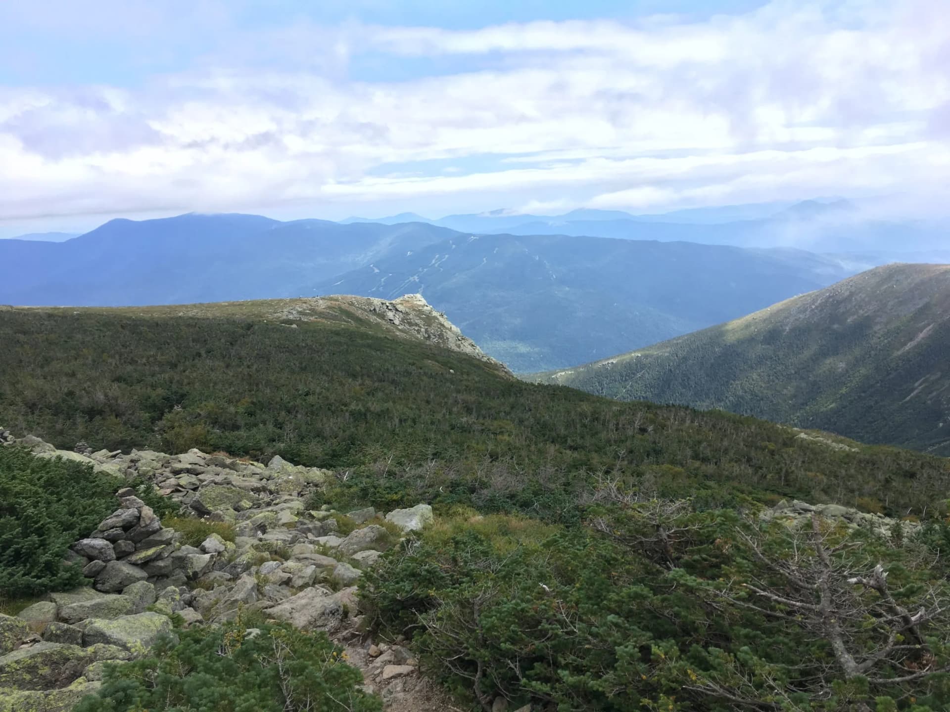 lions-head-trail-heading-down-off-of-mount-washington-in-pinkham-notch-scaled